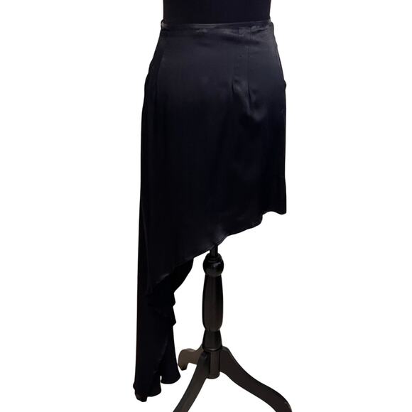 NEW TOPSHOP NORDSTROM Side Drape Satin Miniskirt Size 2 - Picture 3 of 7